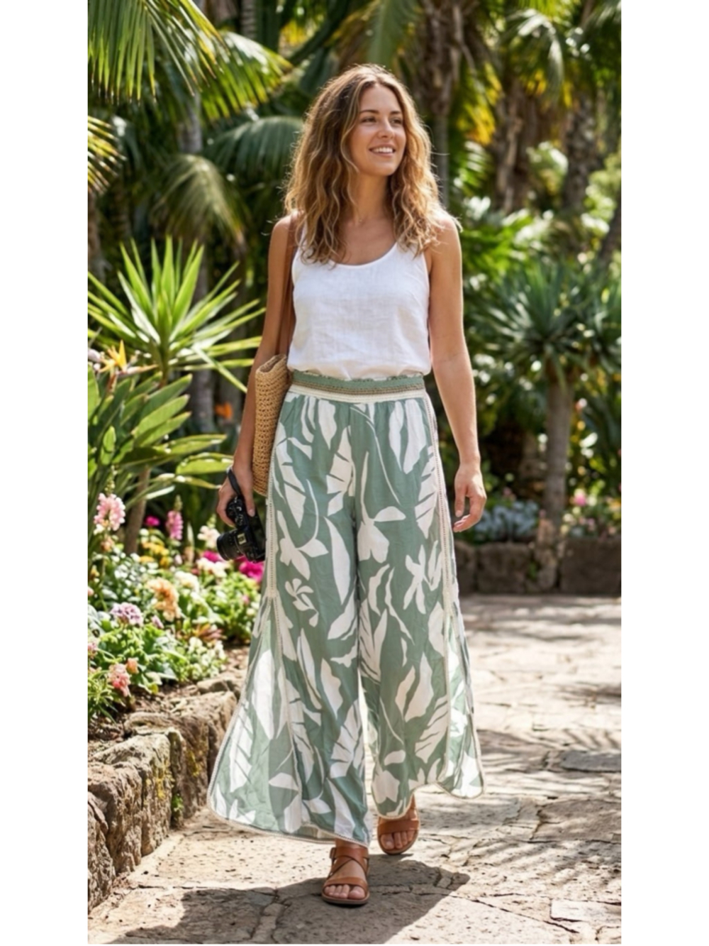 Surf Gypsy Tropical Wide Leg Pant M Pull On Side Slits Green Crochet Boho NWT